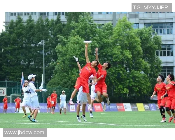 杭州城市马拉松赛评析：飞盘队的节奏与表现引人瞩目